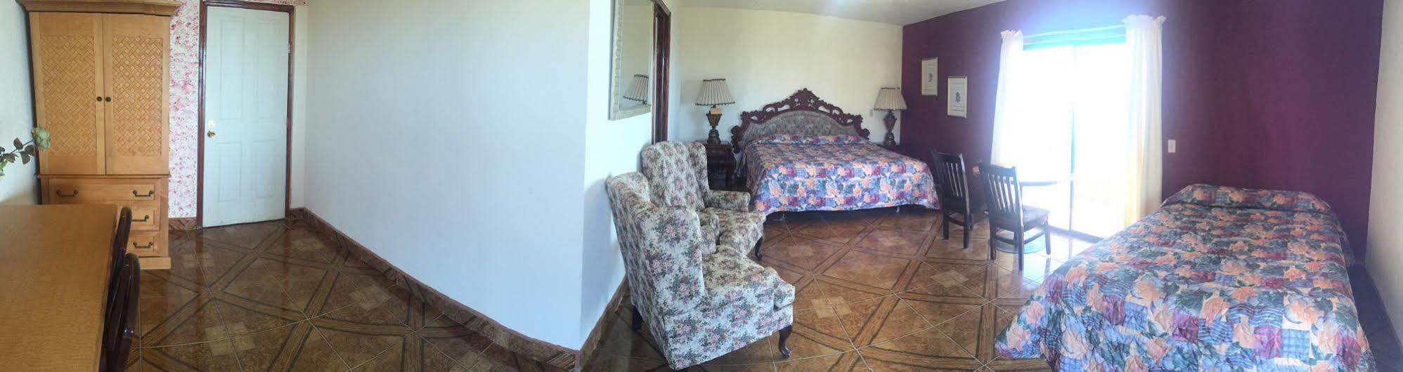 La Cueva Del Pirata Hotel Camalu Ngoại thất bức ảnh